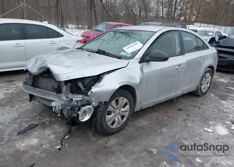 2016 Chevrolet Cruze Limited Ls Auto z USA, uszkodzony, nr VIN 1G1PC5SG8G7187012